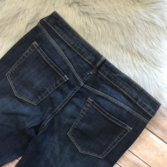 Bullhead Dark Wash Mid Rise Skinniest Jeans 26 - Picture 2 of 7